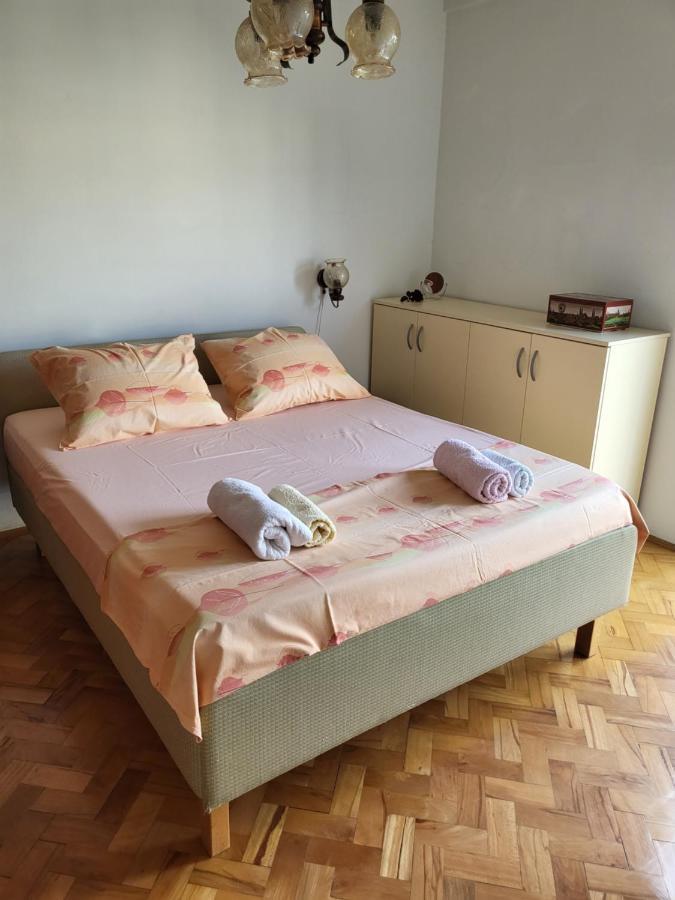Borka Apartman Split Exterior photo